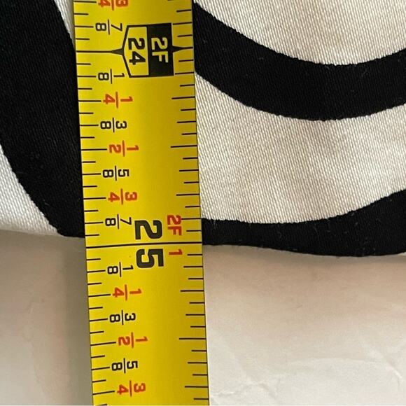 Sandro Black & White Animal Print Belted Short Trench Jacket NWOT Size M - Picture 12 of 12